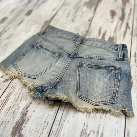 Free People High Waisted Denim Shorts Light Wash Distressed Size 24 NWOT - Picture 6 of 16